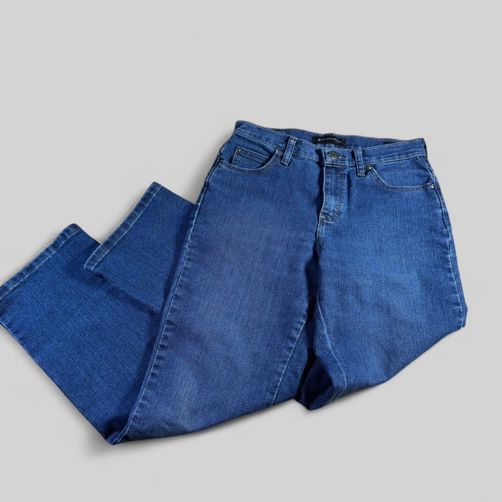 🔥CLEAR OUT🔥 Women’s Lee Platinum Label Relaxed Fit Jeans